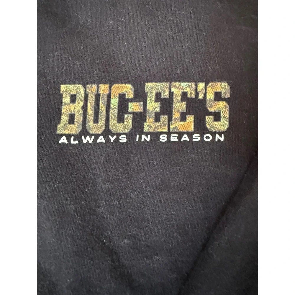 Buc-ee's Always In Season Camo Logo Black Long Sleeve T-Shirt Youth XL YXL S